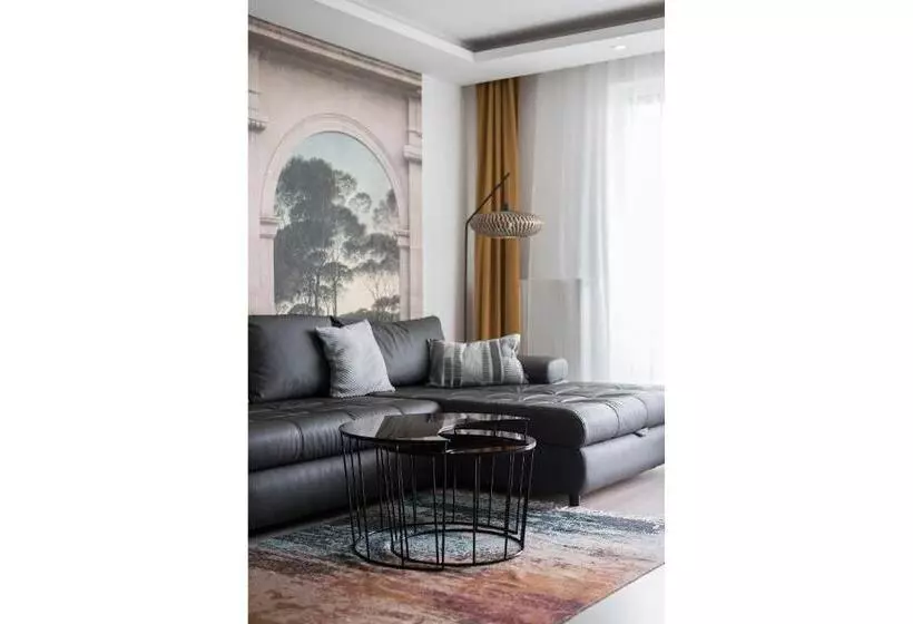 Sunset Resort   Lakeside Apartment