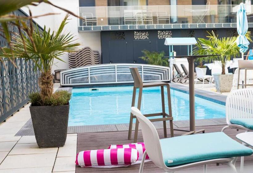 Sunset Resort Lakeside Apartment