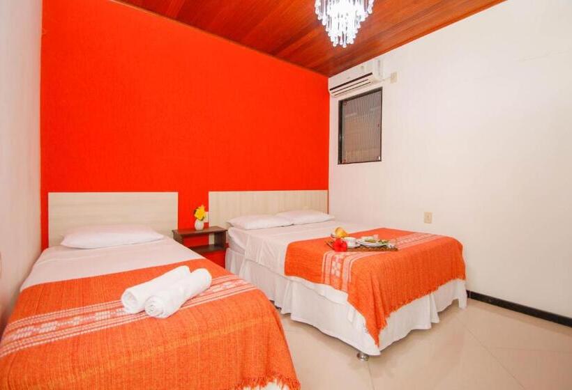 ユースホステル Pousada Maravilha