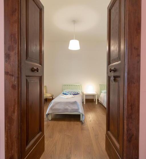 مبيت وإفطار Al Belvedere Apartment