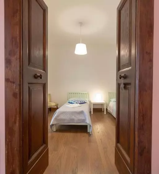 ベッドアンドブレックファースト Al Belvedere Apartment