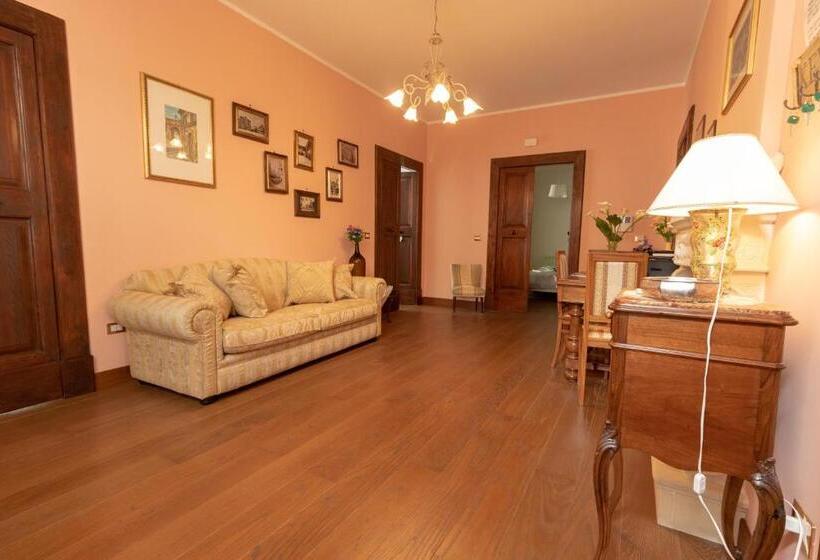 مبيت وإفطار Al Belvedere Apartment