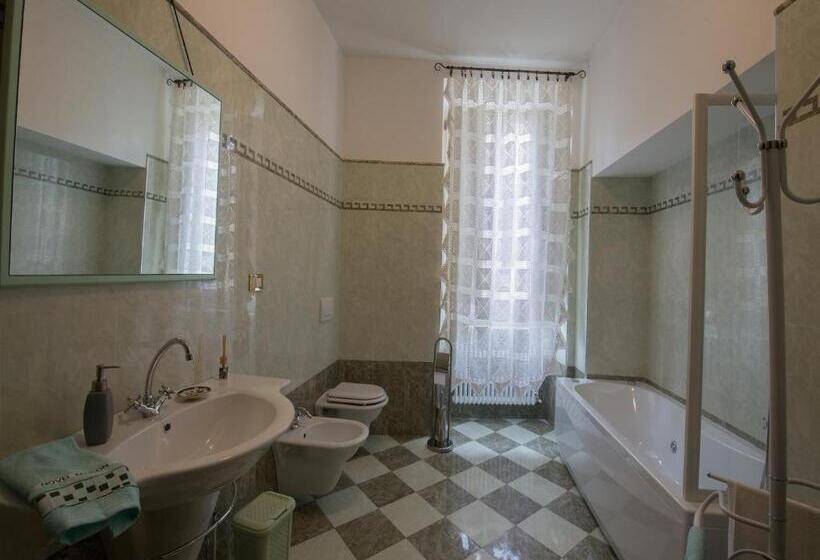 مبيت وإفطار Al Belvedere Apartment