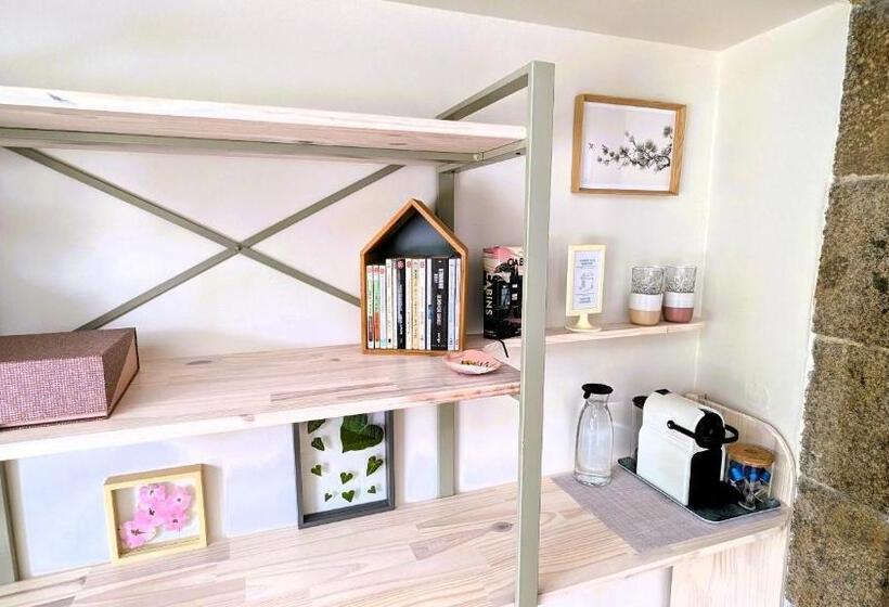 Bed and Breakfast La Guesthouse   à Deux Pas Du Sentier Des Douaniers