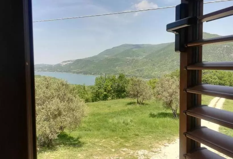 Hotelli Agriturismo Le Pagliere Da Valentino