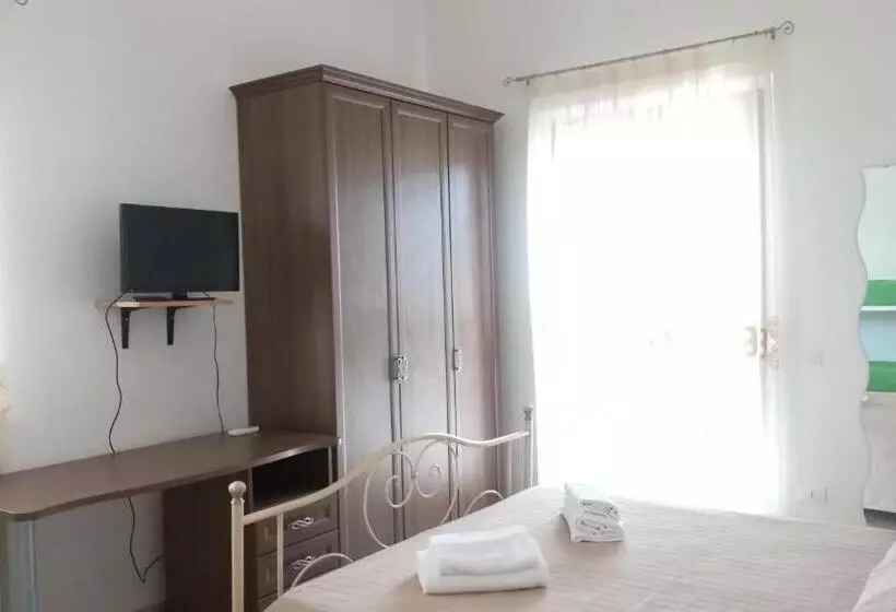 Hotelli Agriturismo Le Pagliere Da Valentino