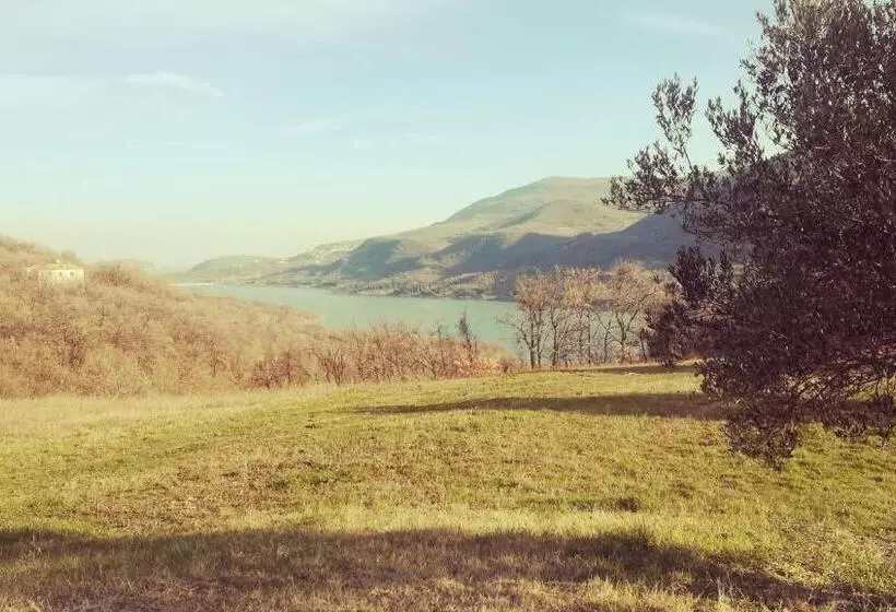 Hotelli Agriturismo Le Pagliere Da Valentino