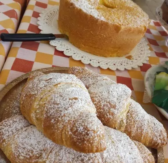 Hotelli Agriturismo Le Pagliere Da Valentino