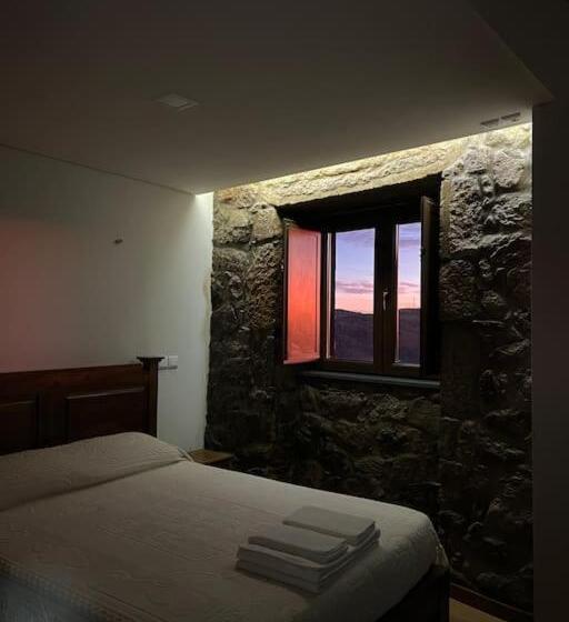 Отель Casa Torre Do Sino