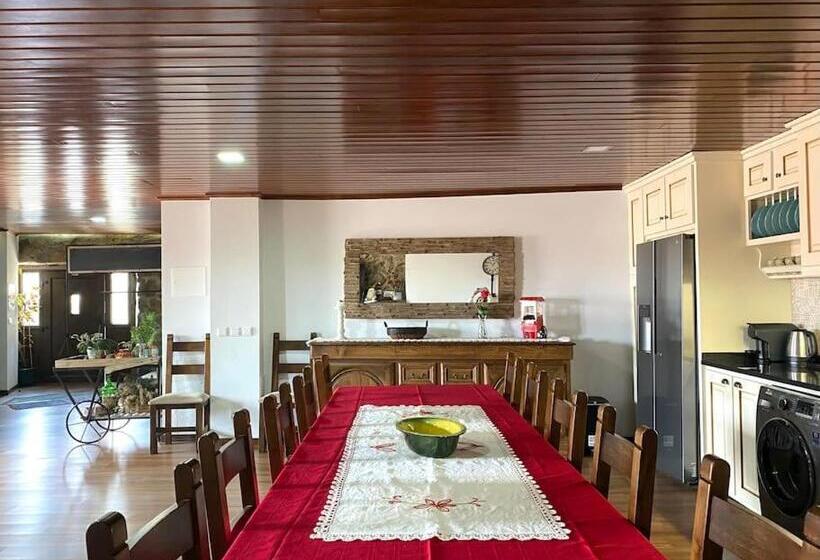 Отель Casa Torre Do Sino