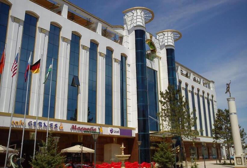 Hotel Hamkor