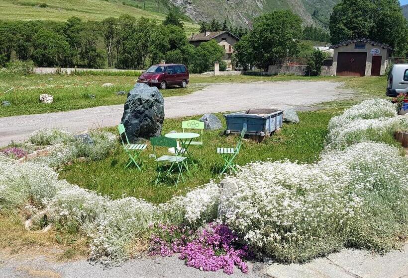 Отель Hôtel La Vanoise