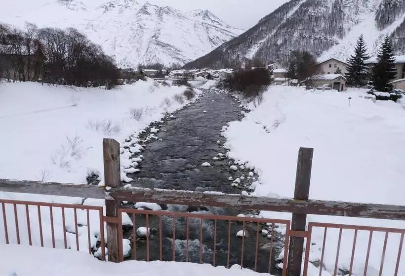 ホテル Hôtel La Vanoise