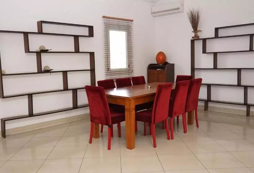 هتل Nomad Suites Residence
