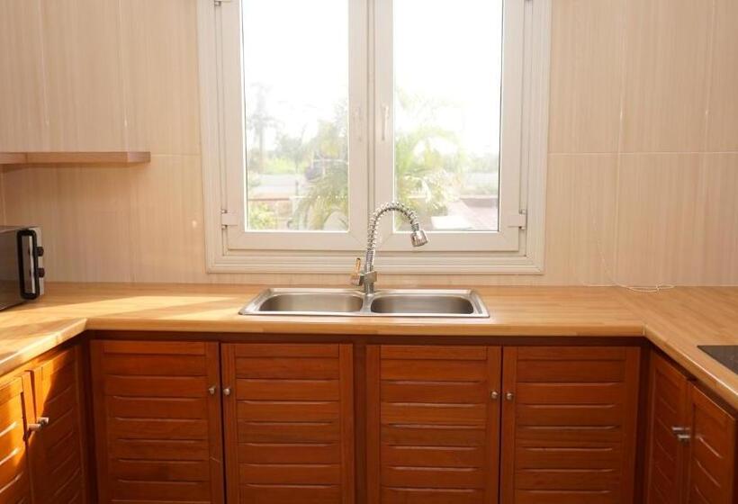 هتل Nomad Suites Residence