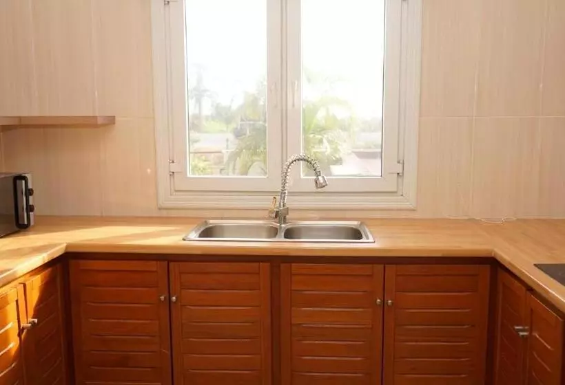 هتل Nomad Suites Residence