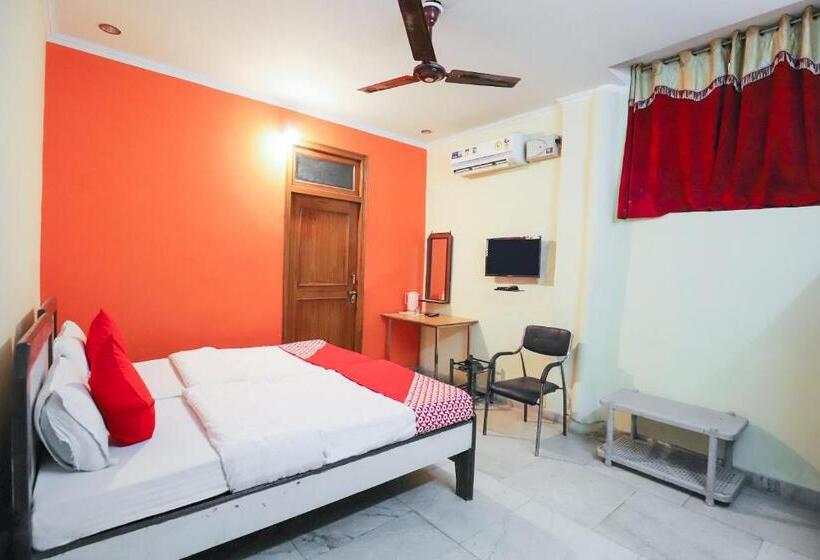 Hotell O Rishabh Guest House