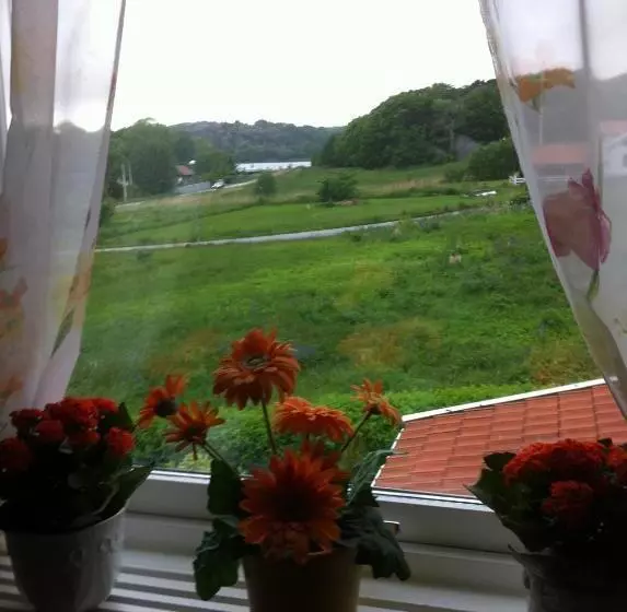 Nösund Bed & Breakfast
