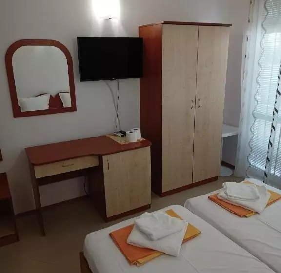 ペンション Guest House Ralitsa