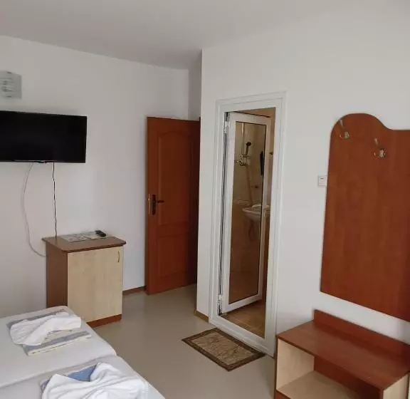 ペンション Guest House Ralitsa