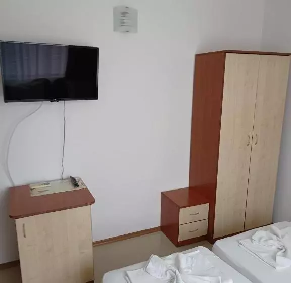 ペンション Guest House Ralitsa