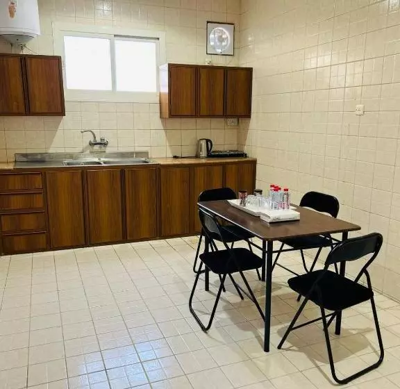 البرنس الذهبي حي السلام