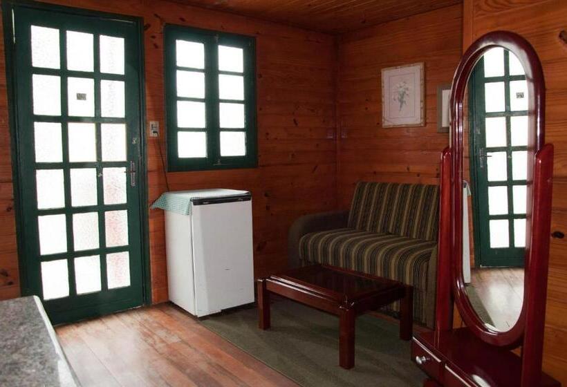 Albergue Pousada Chale Pico Da Bandeira