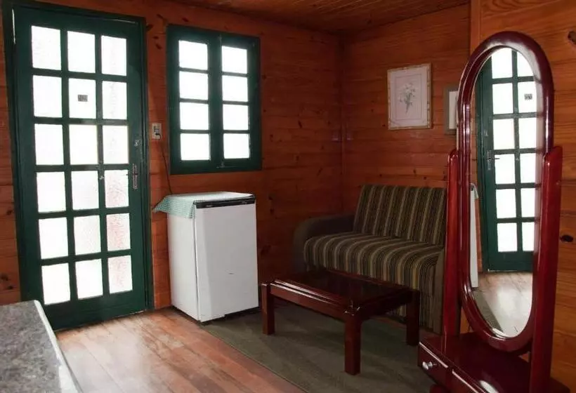 ユースホステル Pousada Chale Pico Da Bandeira