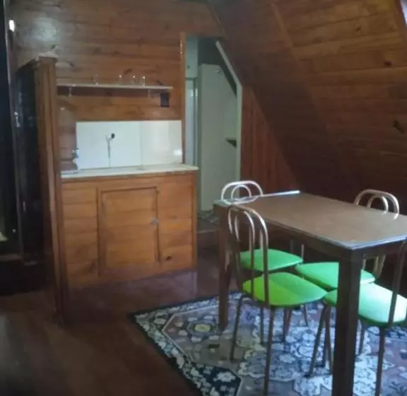 ユースホステル Pousada Chale Pico Da Bandeira