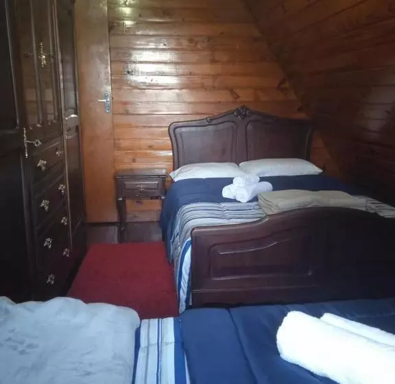 ユースホステル Pousada Chale Pico Da Bandeira