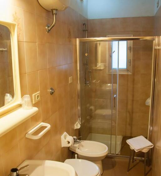 ベッドアンドブレックファースト Locanda Il Pino