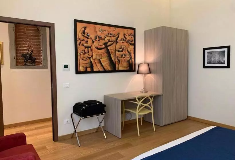 Florence Art Apartments