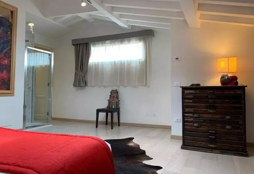 Florence Art Apartments