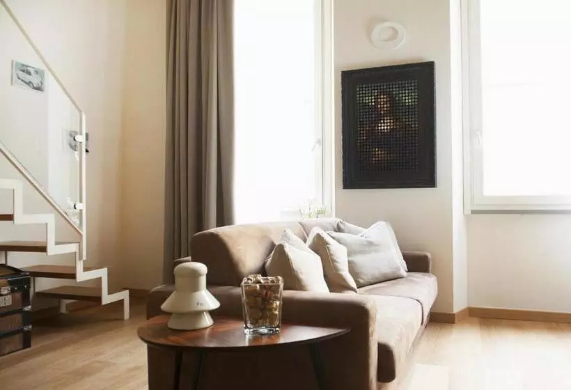 Florence Art Apartments