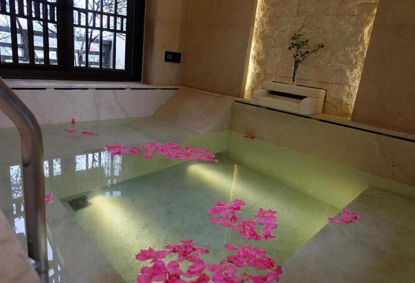 호텔 E Mei Mountain