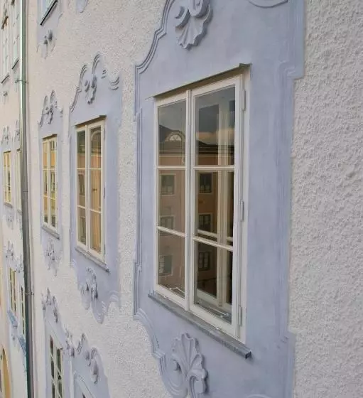 ホテル Kolping Hallein