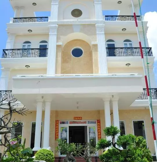 هتل Tan Duy