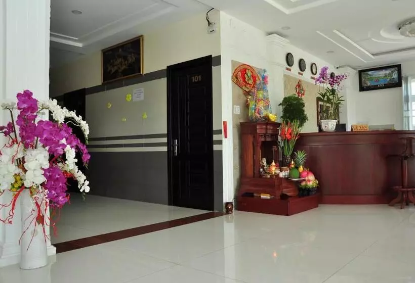 هتل Tan Duy