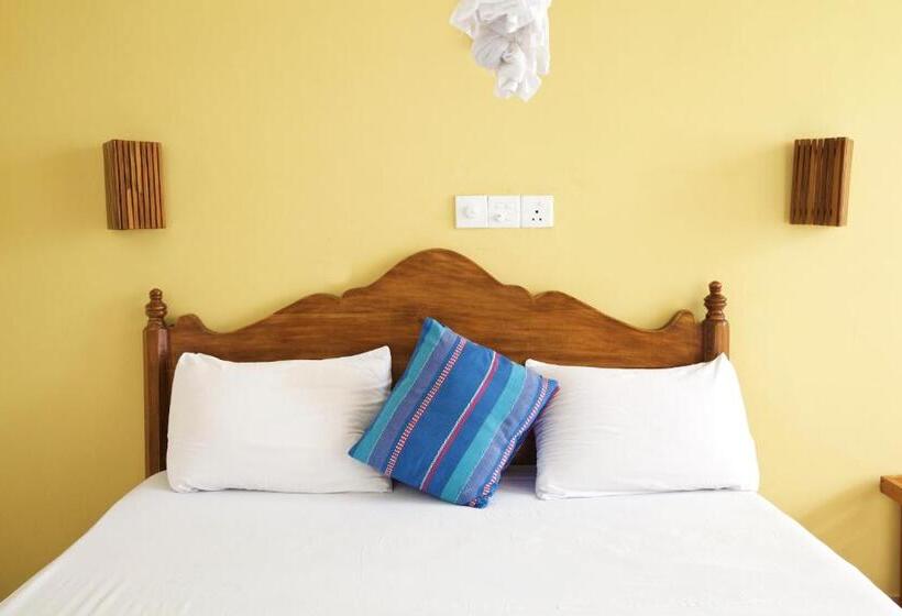 Пансион Beach Inns Holiday Resort