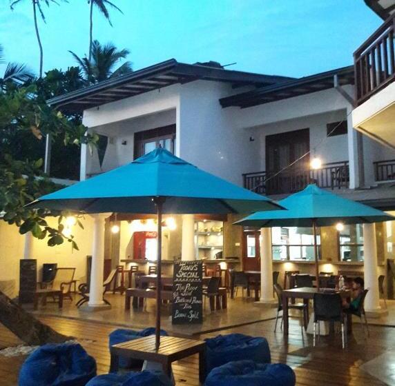 Пансион Beach Inns Holiday Resort