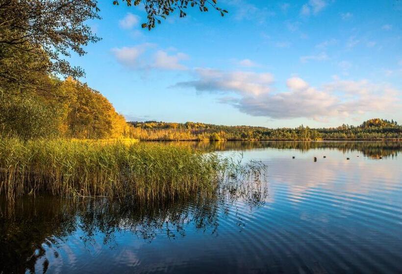 پانسیون Guest House Lauvaskalni