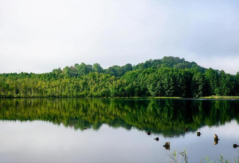 پانسیون Guest House Lauvaskalni