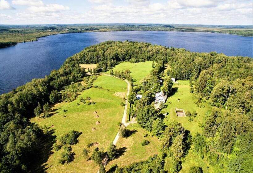 پانسیون Guest House Lauvaskalni