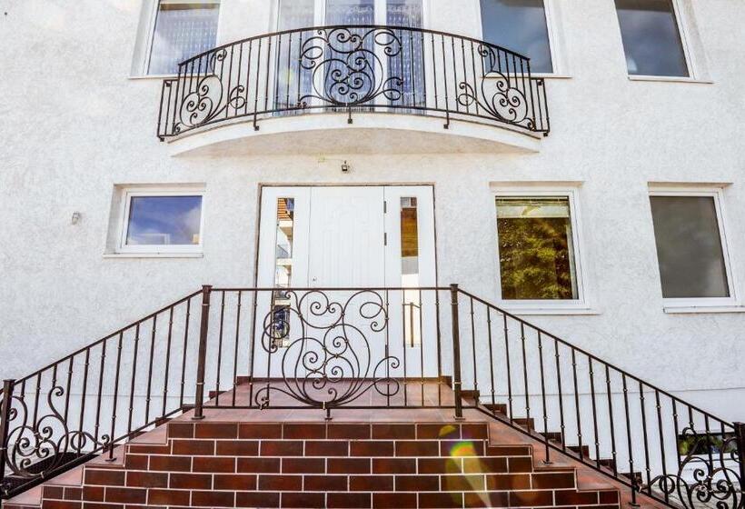 Suite Hotel Sermiesčio 3