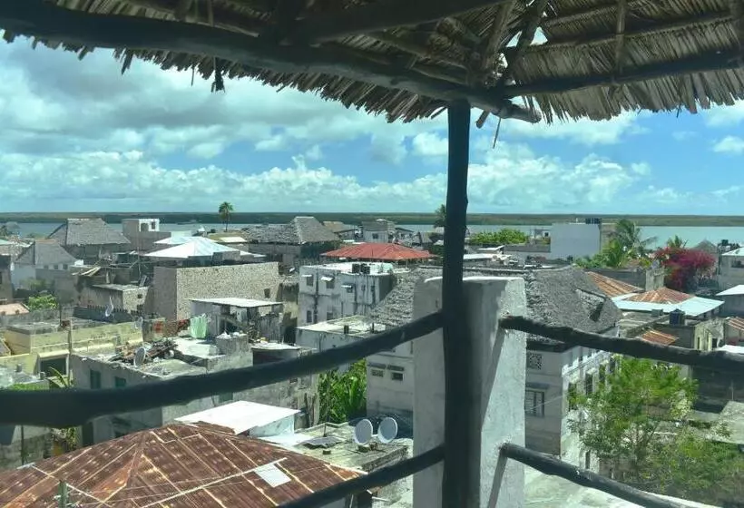 تختخواب و صبحانه Jambohouse Lamu
