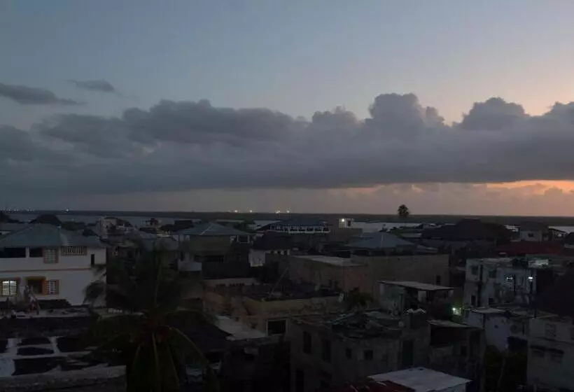 تختخواب و صبحانه Jambohouse Lamu