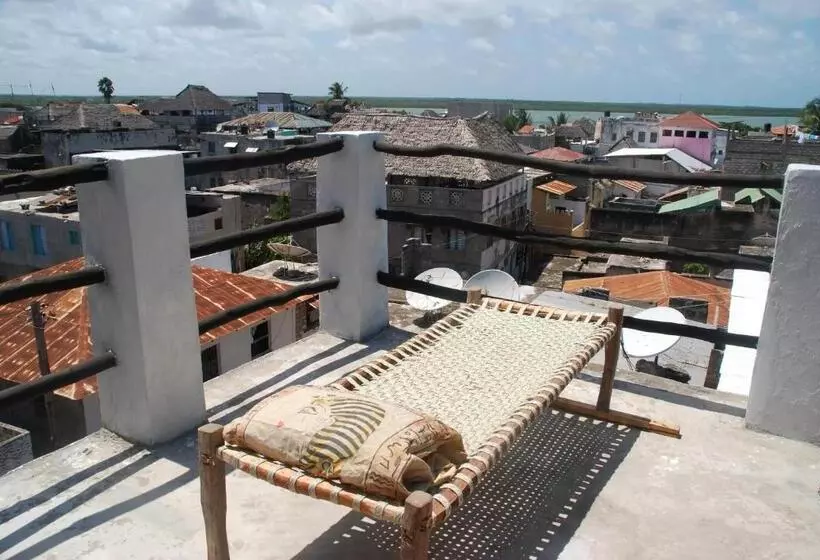 تختخواب و صبحانه Jambohouse Lamu
