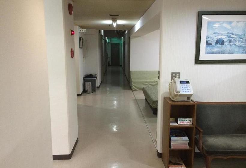 בית מלון כפרי Business  Ark Handa