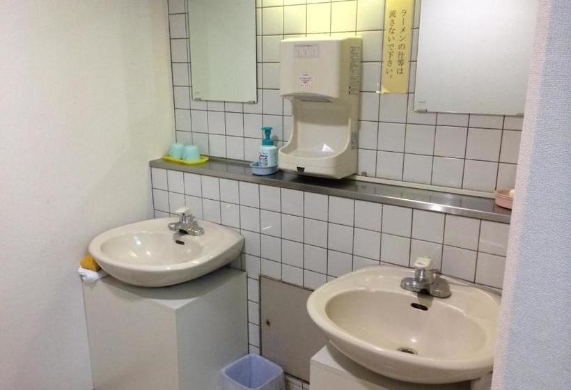 בית מלון כפרי Business  Ark Handa