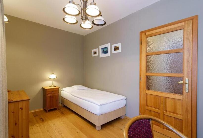 Отель A Restaurace U Vychopňů